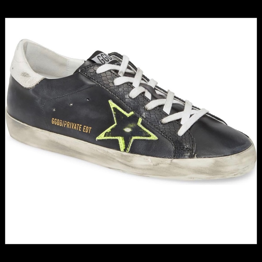 GOLDEN GOOSE SNEAKER IN WHITE LEATHER/ BLACK